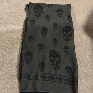 Alexander McQueen scarf